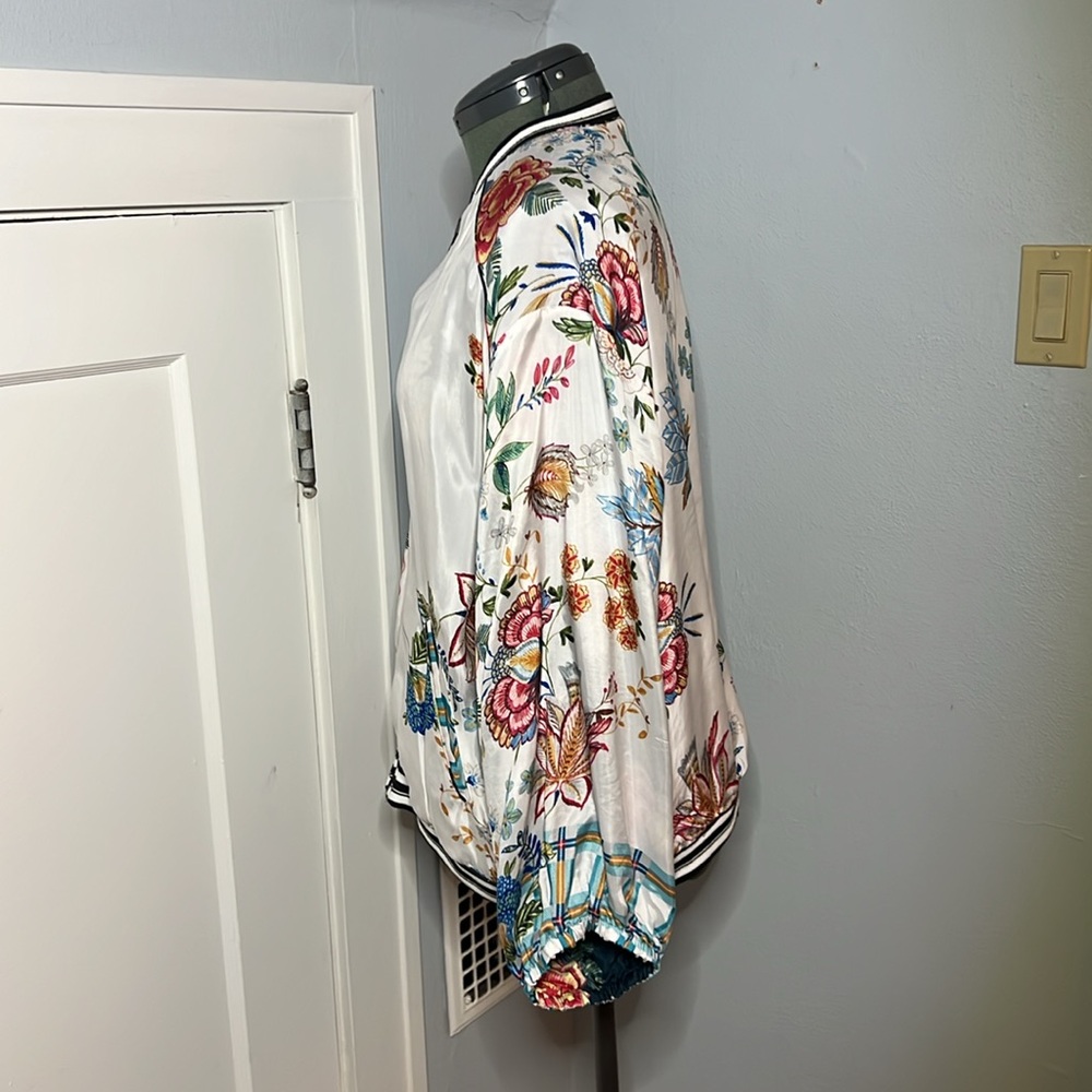 Johnny Was Reversible Slick Bomber Varsity Jacket Generous Sz Medium. Floral - Picture 13 of 16